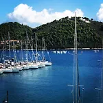 호텔 Meltemi